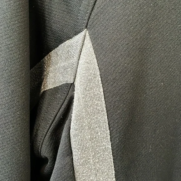 J Brand Sweatshirt - Size Medium - Picture 6 of 6